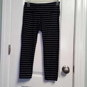 Athleta Black & Gray Striped Crop Leggings Women's S Activewear Casual Yoga Gym